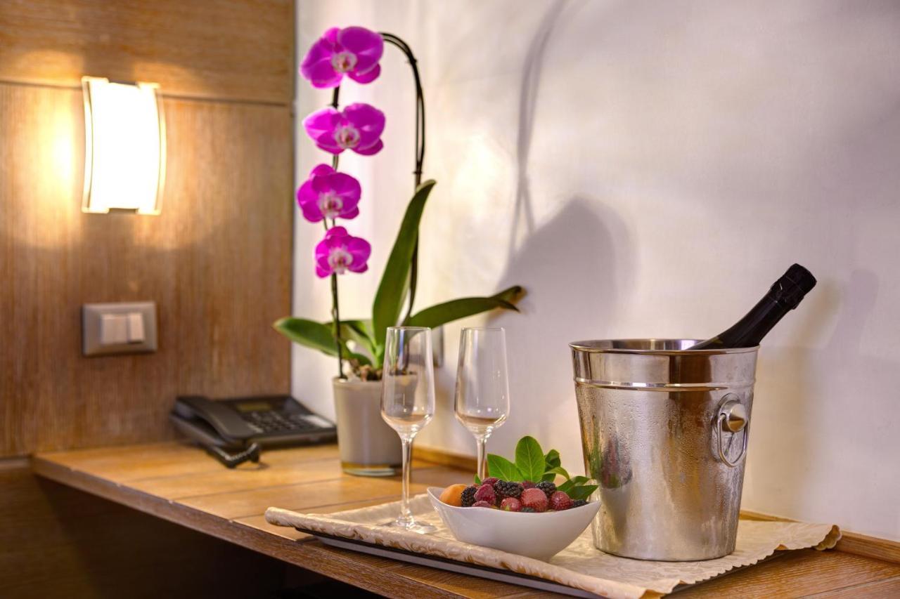 Ih Hotels Firenze Business Scandicci Kültér fotó